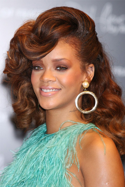 rihanna-2011-2 Rihanna en 15 looks