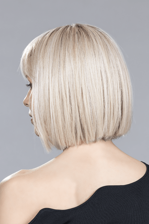 Cleo | Ellen Wille | SILVERBLONDE ROOTED